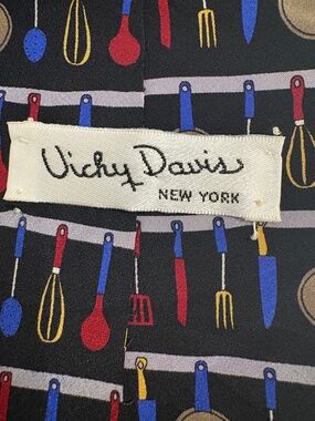 Vintage Vicky Davis "Cook Wear" Silk Novelty Tie
